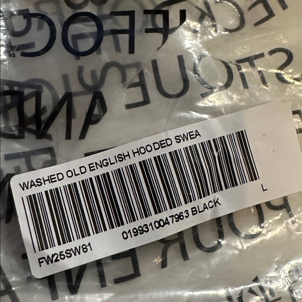 Supreme Black Hoodie - Picture 4 of 5